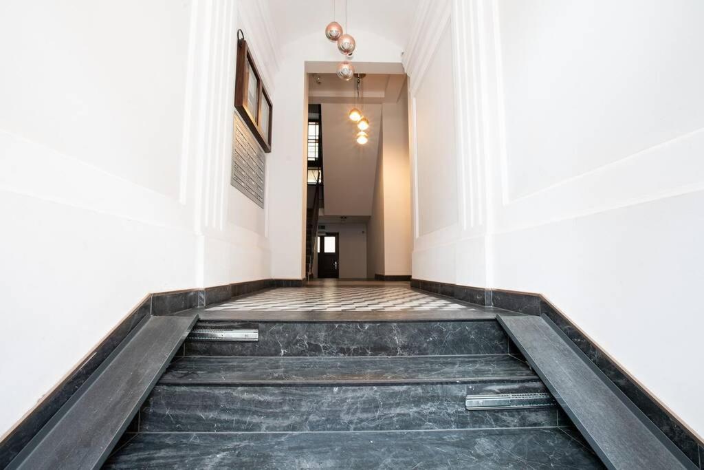 Elegant Apartment Luminis In Krakow'S Old City ภายนอก รูปภาพ